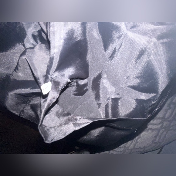 Jacket - Picture 3 of 4